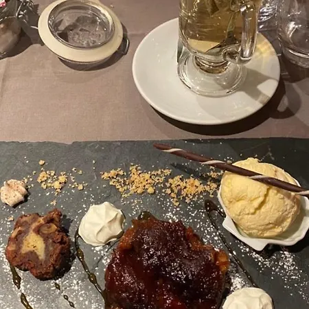 Au Vieux アパート